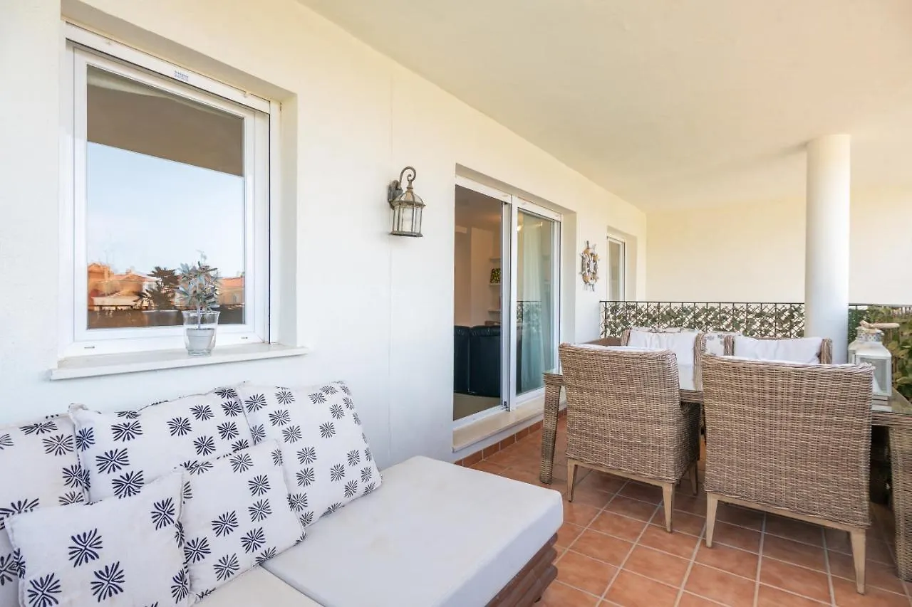 Apartamento RENTHAS Cumbres Del Golf Rincón de la Victoria 0*,  España