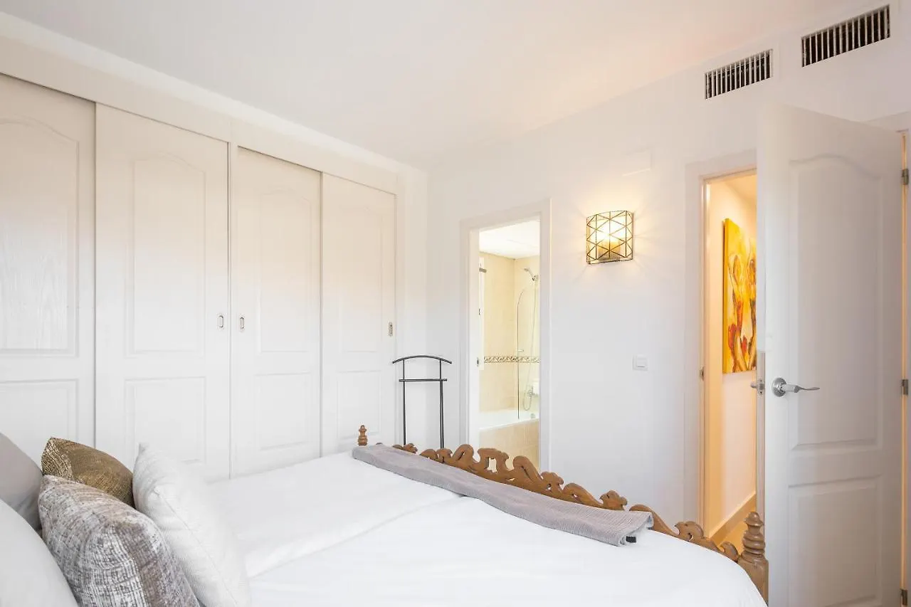 Apartamento RENTHAS Cumbres Del Golf Rincón de la Victoria